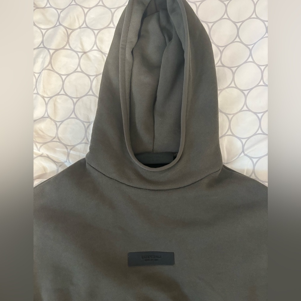 Never Worn Kids Essentials Hoodie size 8